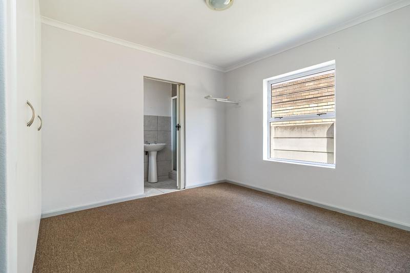 3 Bedroom Property for Sale in Hunters Creek Western Cape